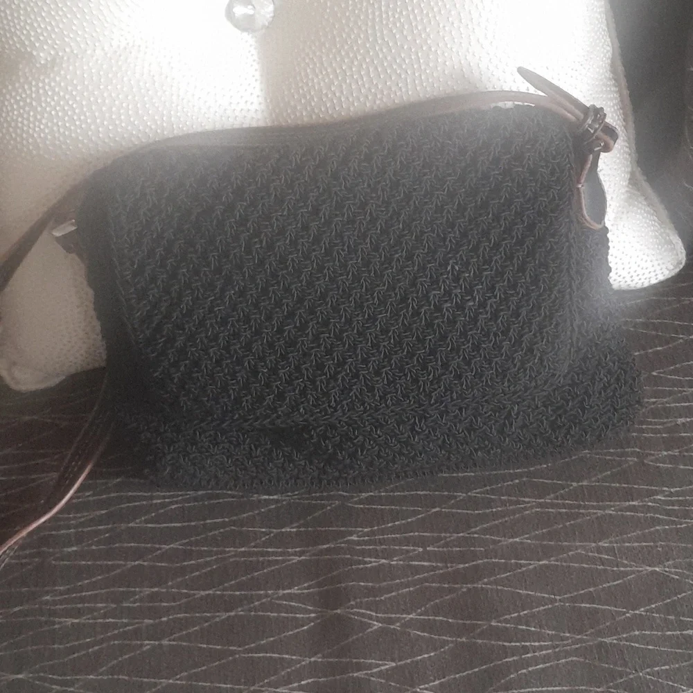 Purse - Picture 1 of 7